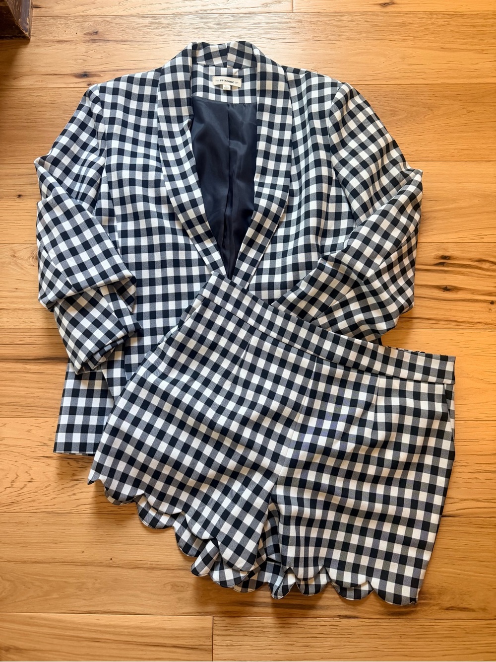 ee:some Blazer and Shorts Set